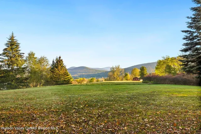 $1,311,000 | 61 Cambridge Heights Road, Windham, NY 12496