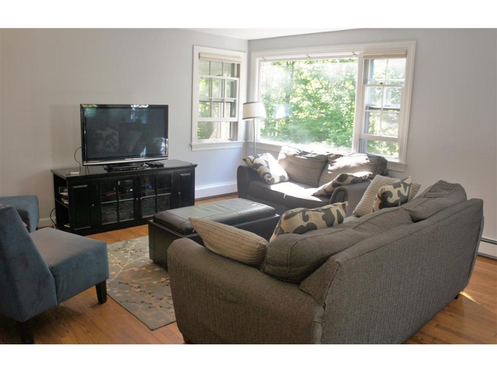 13 Goodfellow Road Hanover, NH 03755 - Photo 3 of 14 Gallery Image 3