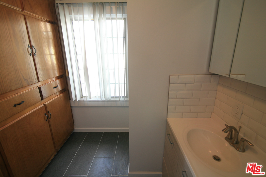 3007 Lime Street Riverside, CA 92501 - Photo 18 of 26