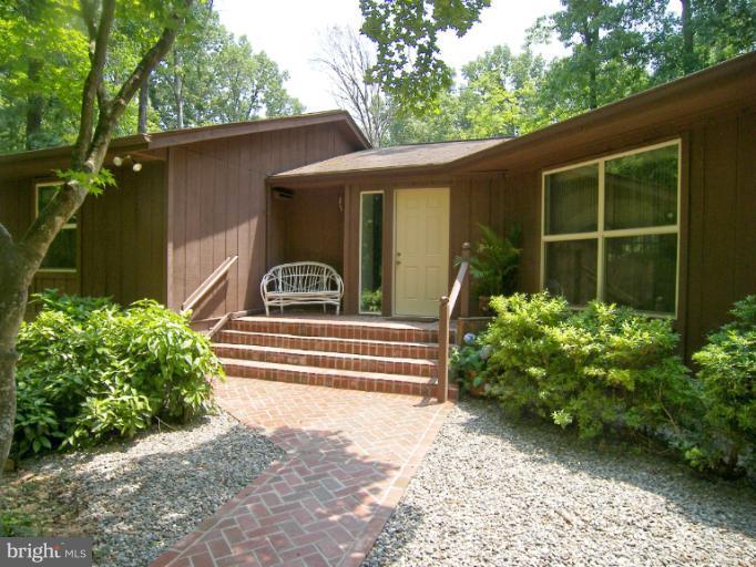10935 Lawyers Road Reston, VA 20191 - Photo 14 of 30 Exterior (General)