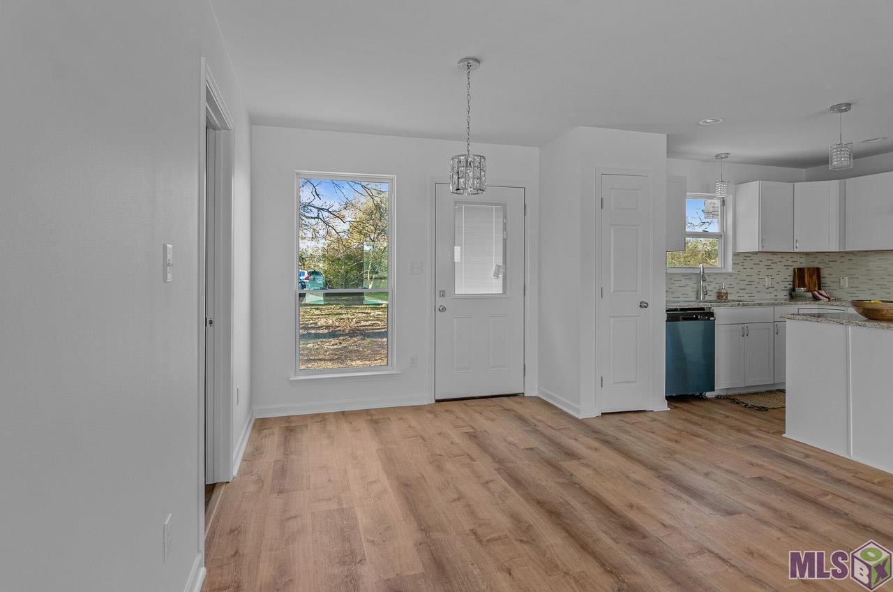 10813 Foster Road Baton Rouge, LA 70811 - Photo 4 of 12