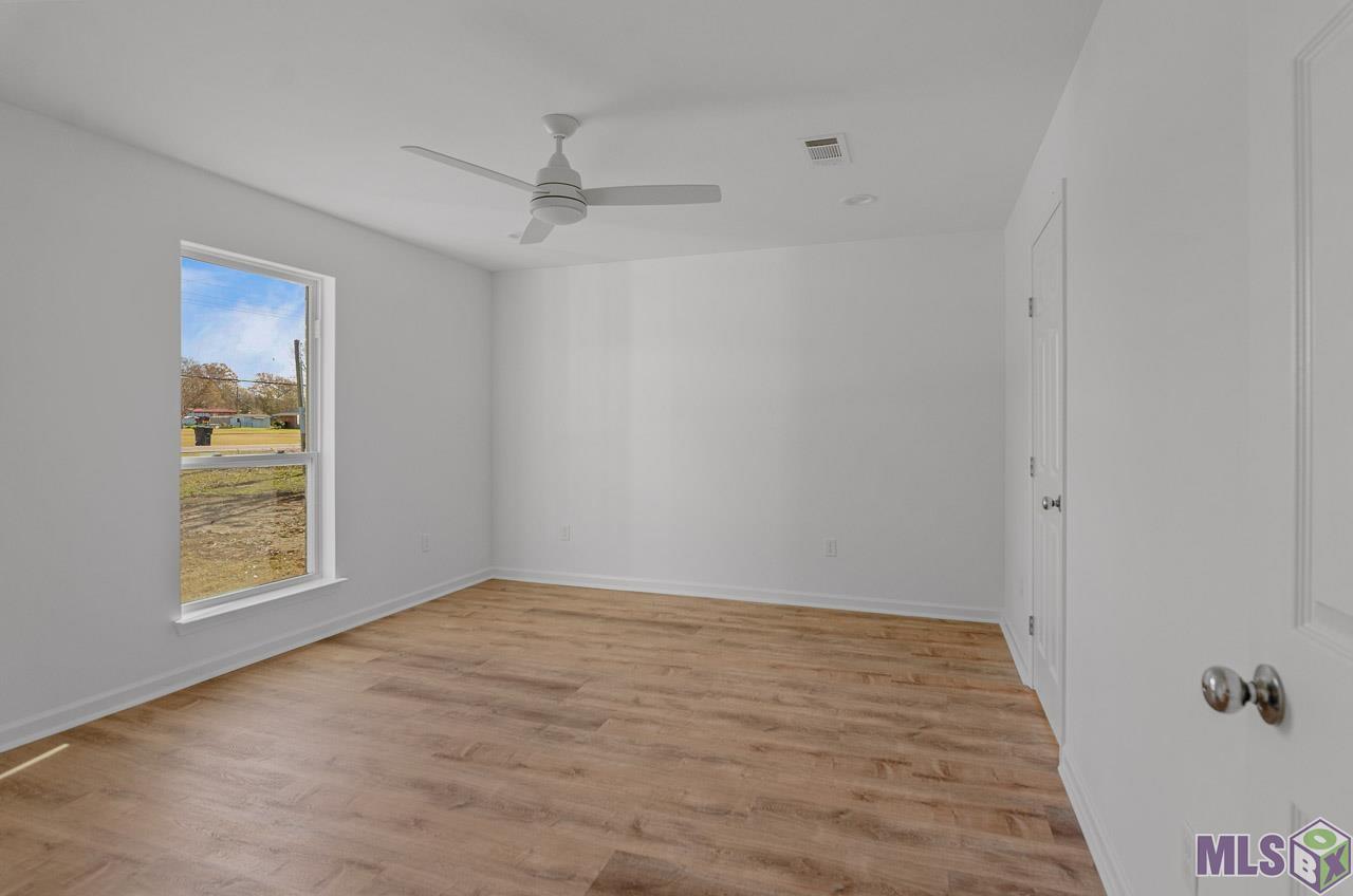 10813 Foster Road Baton Rouge, LA 70811 - Photo 6 of 12