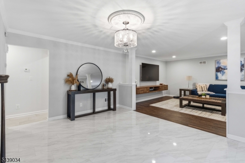 913 High Mountain Road North Haledon, NJ 07508 - Photo 6 of 42