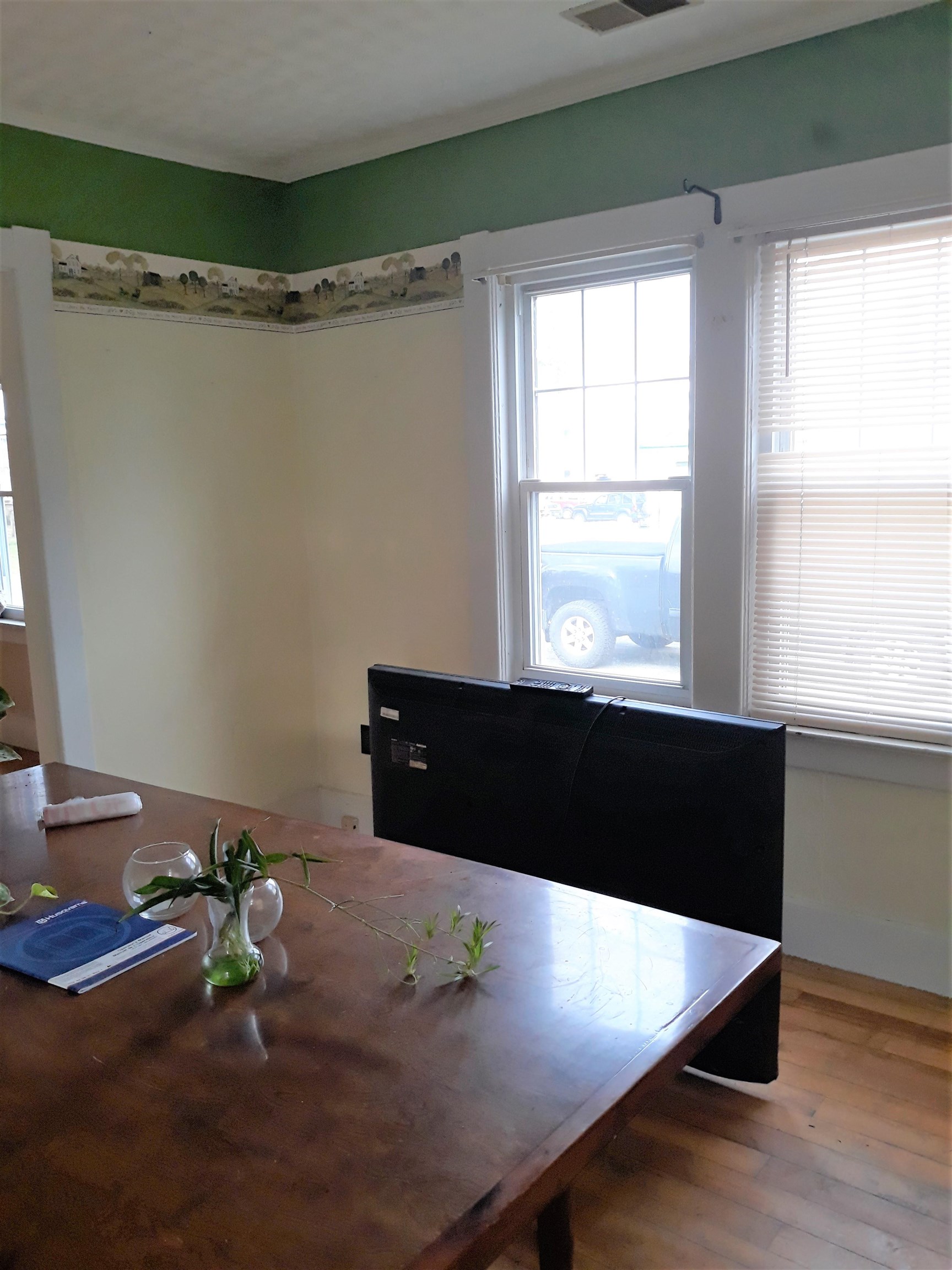 175 Commercial Avenue Lunenburg, VT 05904 - Photo 17 of 37