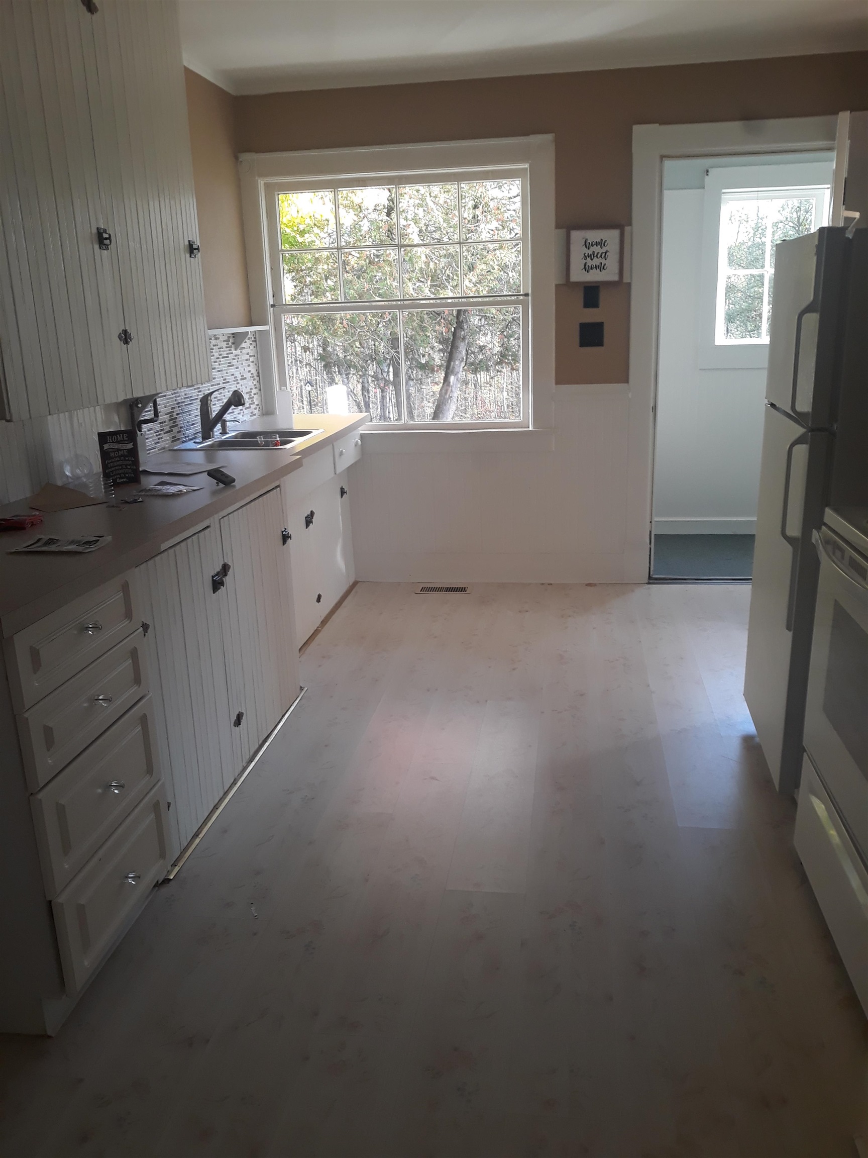 175 Commercial Avenue Lunenburg, VT 05904 - Photo 31 of 37