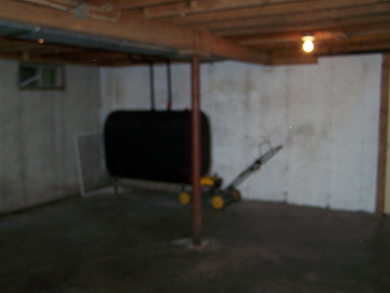 41 Batchelder Road Raymond, NH 03077 - Photo 12 of 15