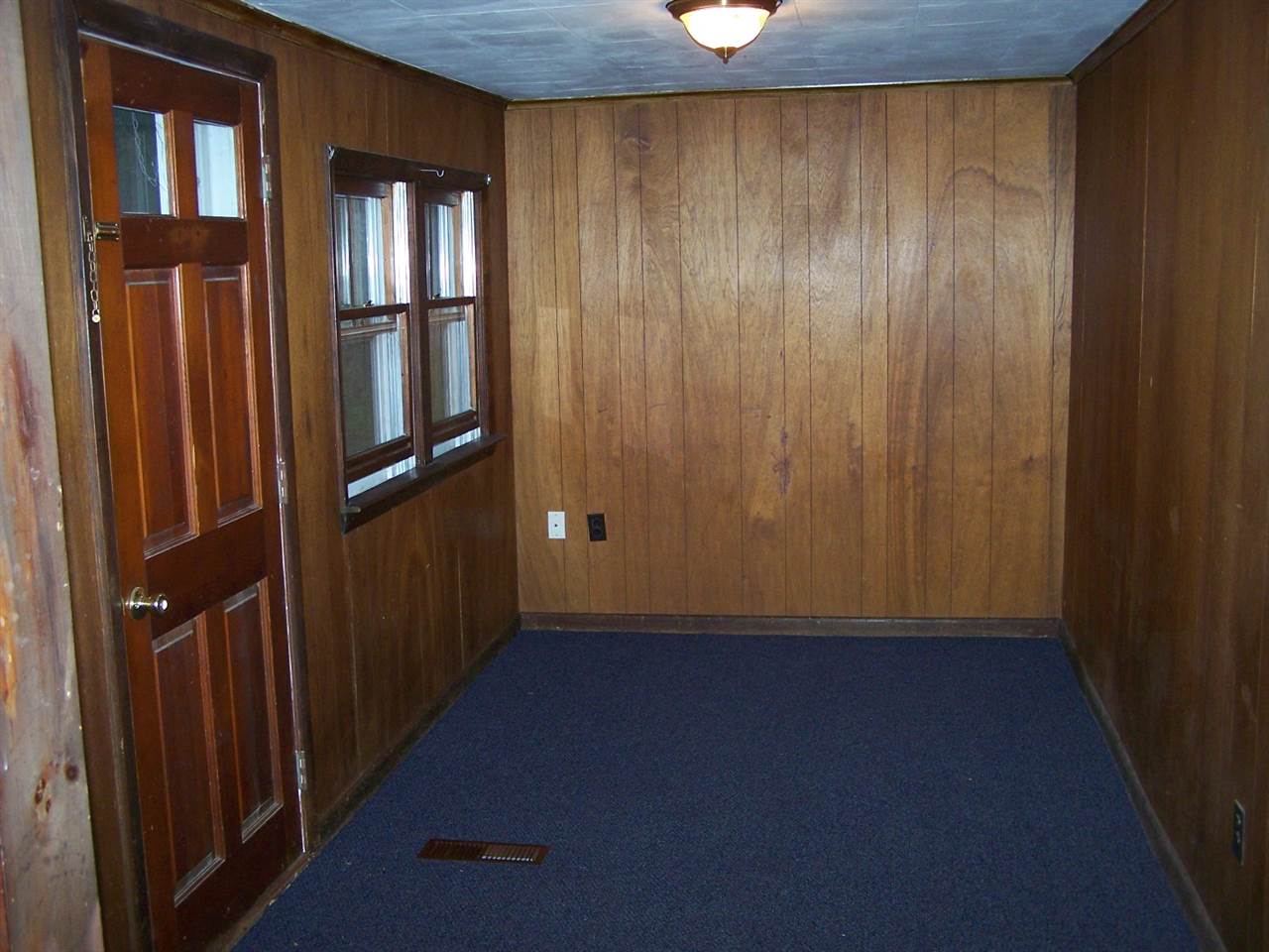 41 Batchelder Road Raymond, NH 03077 - Photo 6 of 15