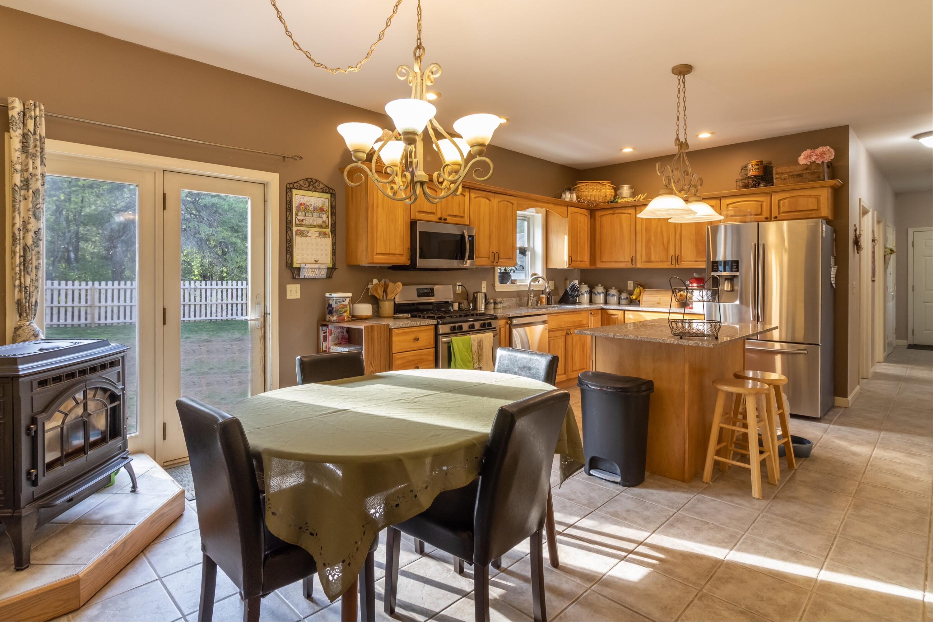 7 Perry Road Winterport, ME 04496 - Photo 25 of 57 7 Perry Drive Interiors-25