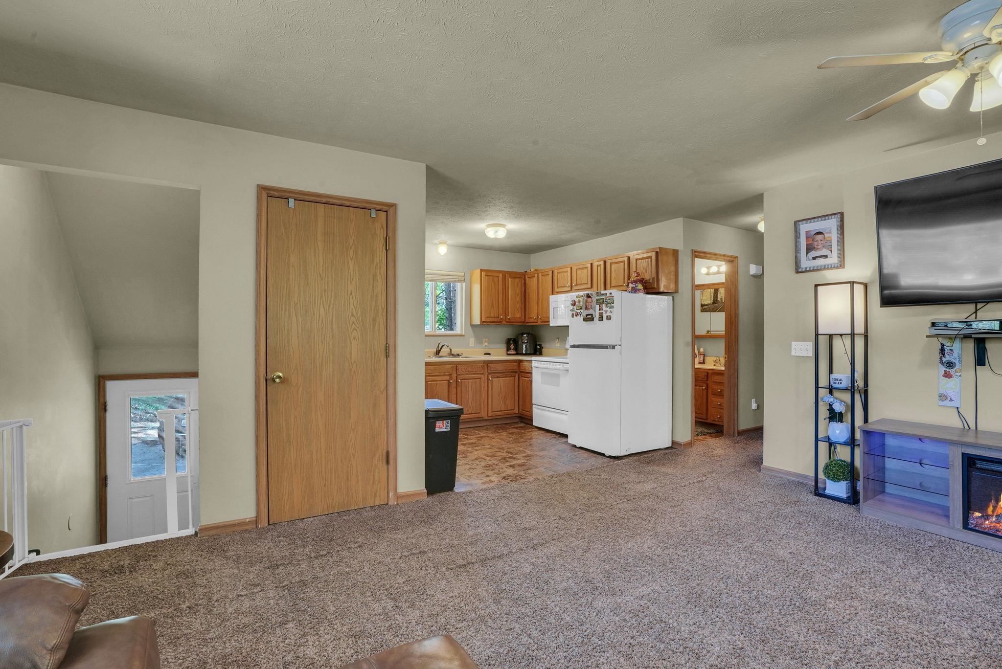 2897 South 39 Road Cadillac, MI 49601 - Photo 10 of 37