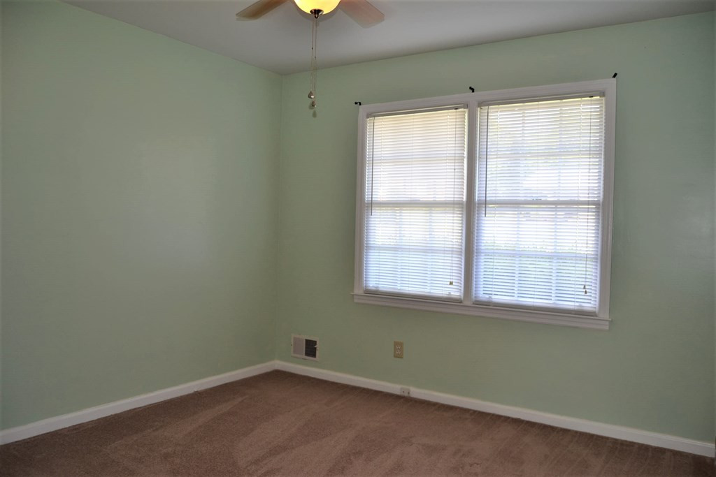 2069 Hillsinger Road Augusta, GA 30904 - Photo 19 of 26 Gallery Image 19