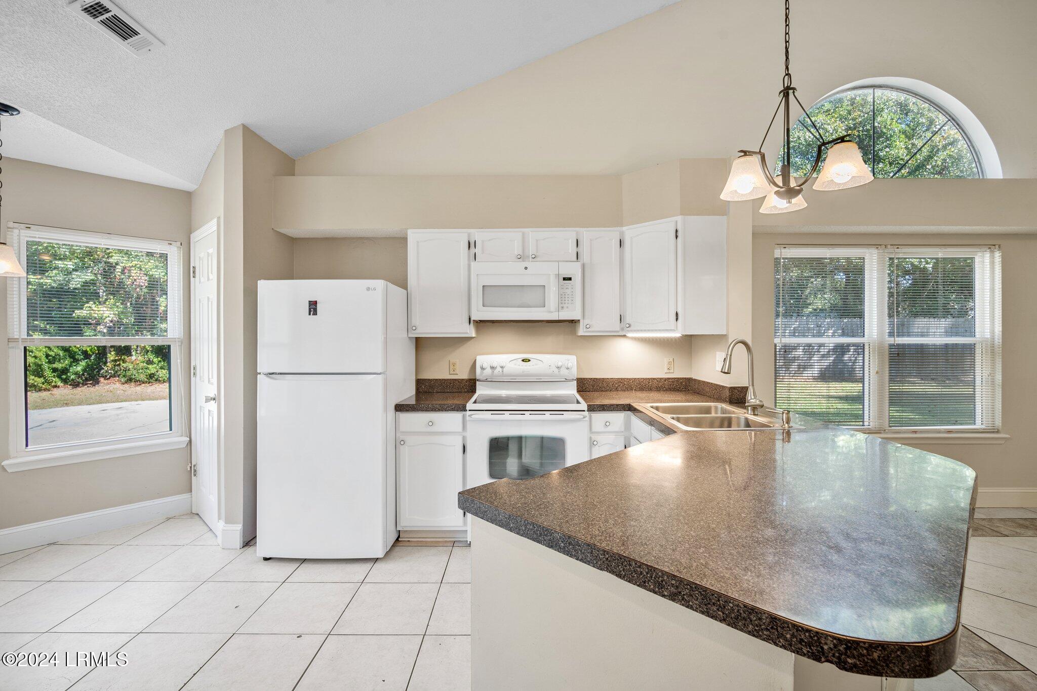 15 Burlington Land Road Beaufort, SC 29906 - Photo 11 of 36 3-web-or-mls-DSC08191