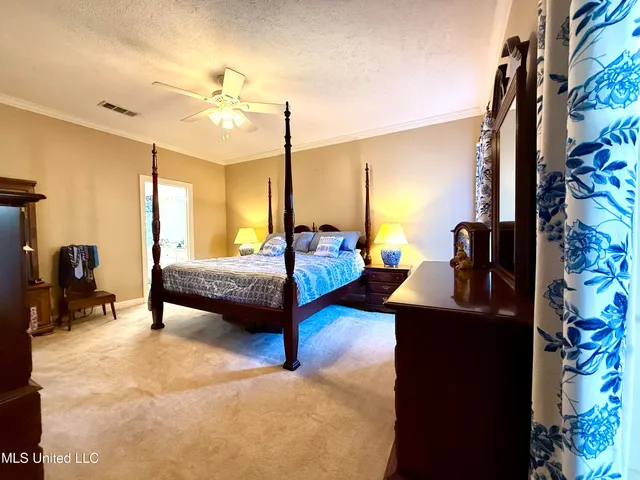 $274,900 | 578 Spring Lake Drive, Pearl, MS 39208