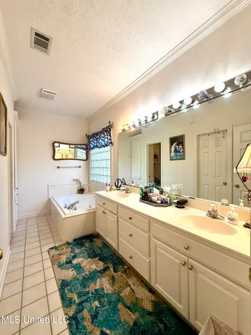 $274,900 | 578 Spring Lake Drive, Pearl, MS 39208