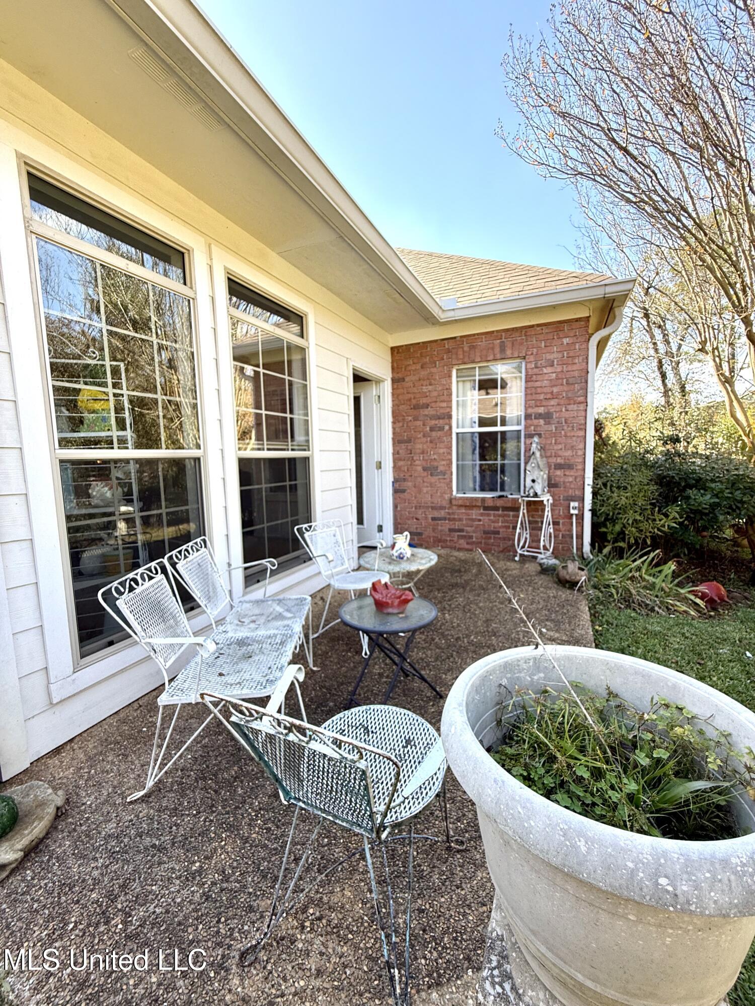 578 Spring Lake Drive Pearl, MS 39208 - Photo 33 of 41 Photo Nov 05 2025, 12 10 31 PM