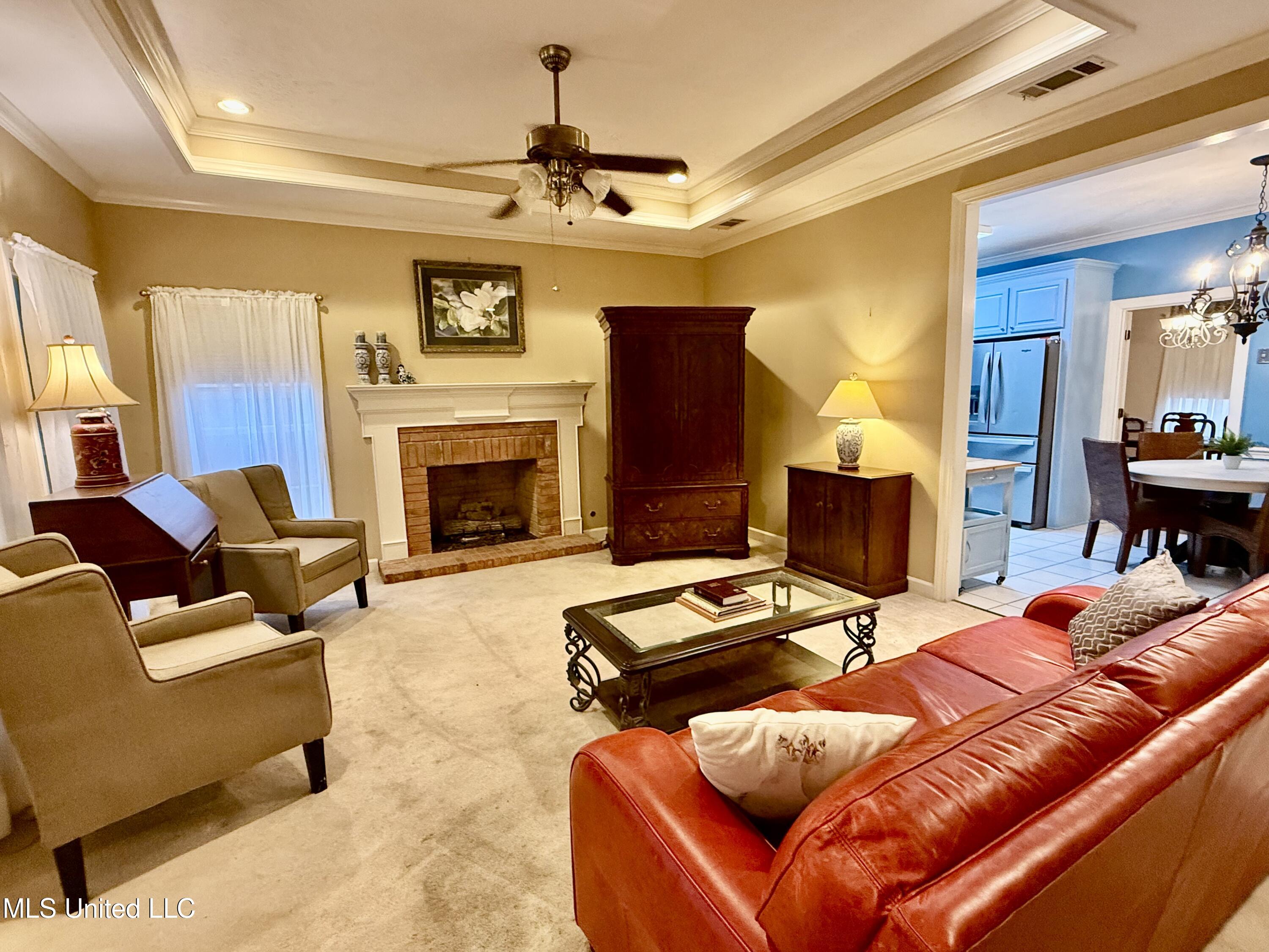 578 Spring Lake Drive Pearl, MS 39208 - Photo 9 of 41 Photo Jan 09 2026, 1 23 50 PM