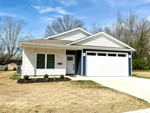 $199,999 | 1104 Midway Court, Marion, IL 62959