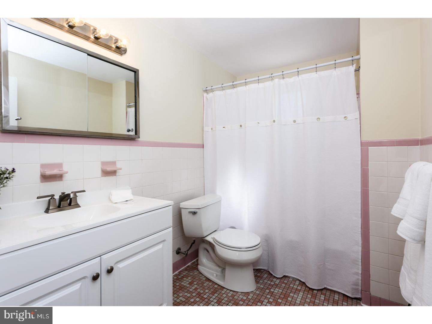 106 Crump Road Exton, PA 19341 - Photo 21 of 25 Bathroom