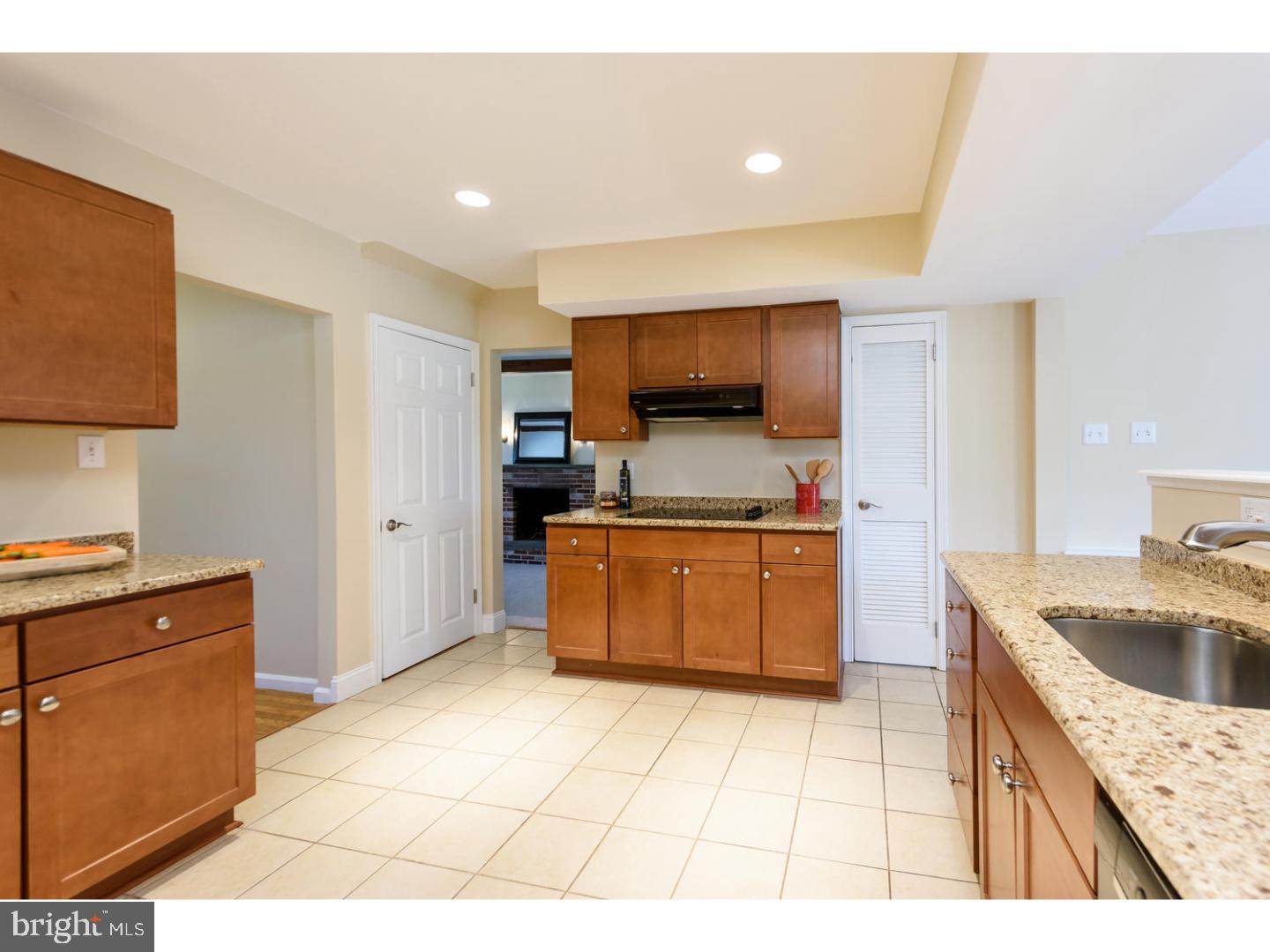 106 Crump Road Exton, PA 19341 - Photo 8 of 25 Kitchen