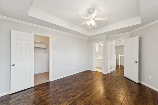 a view of a swimming pool with back yard