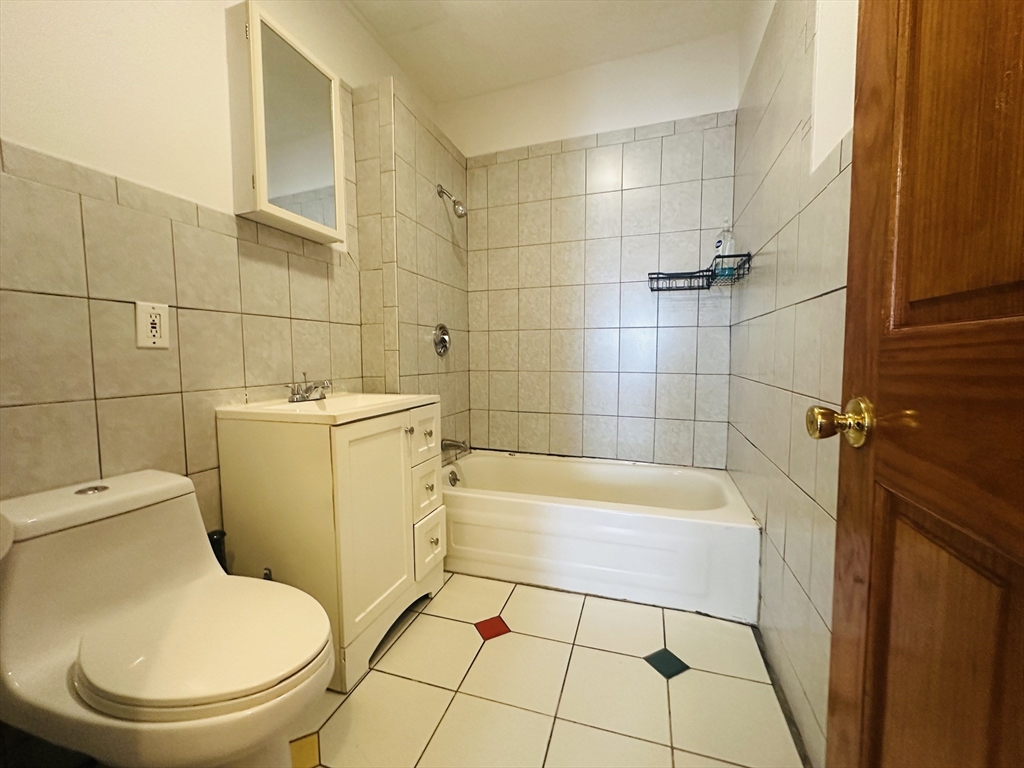 46 Speedwell Street, Unit 2 Boston, MA 02122 - Photo 8 of 8