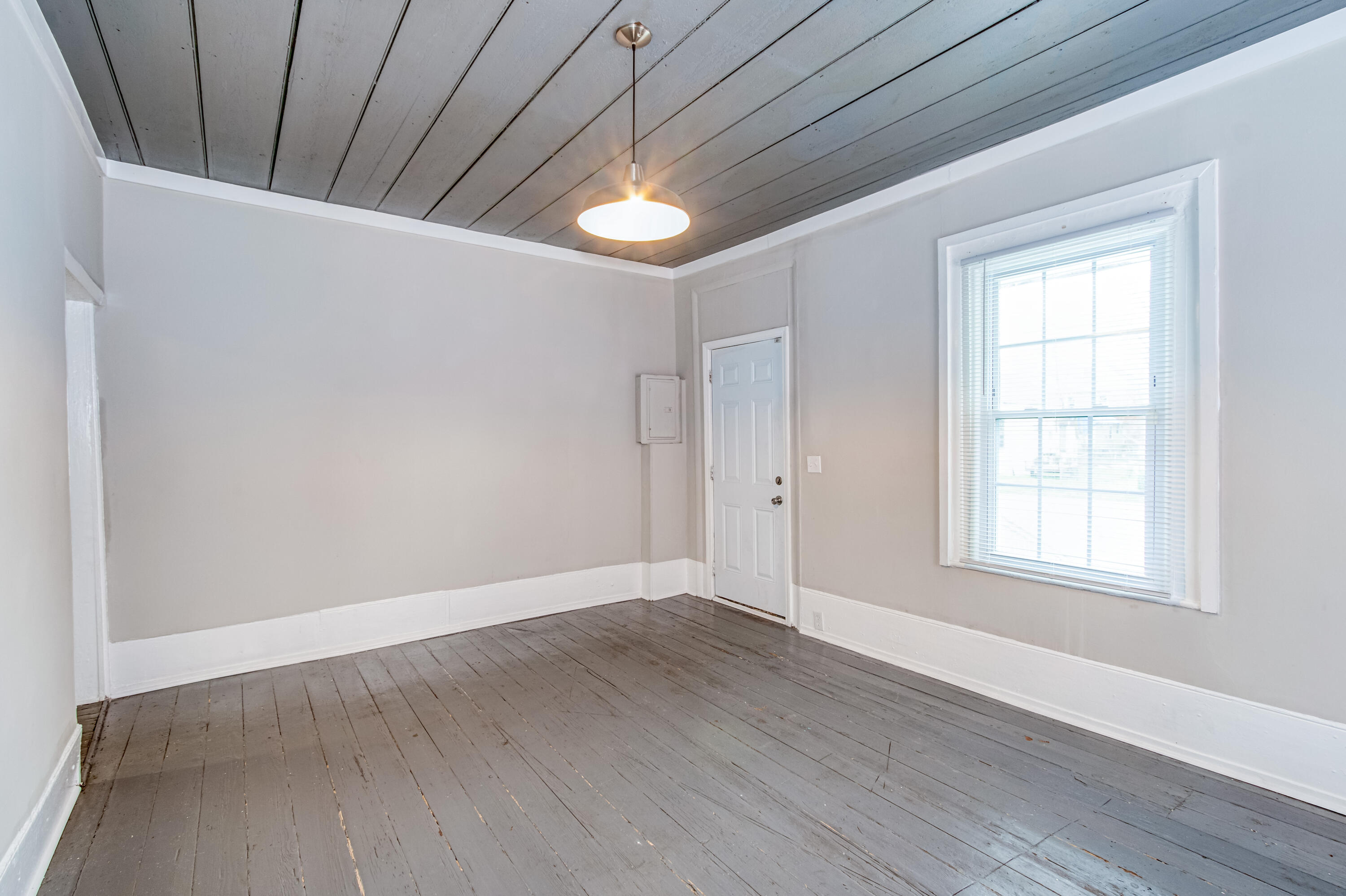 258 Walker Street Augusta, GA 30901 - Photo 4 of 28 Walker St, 258, Interior-2