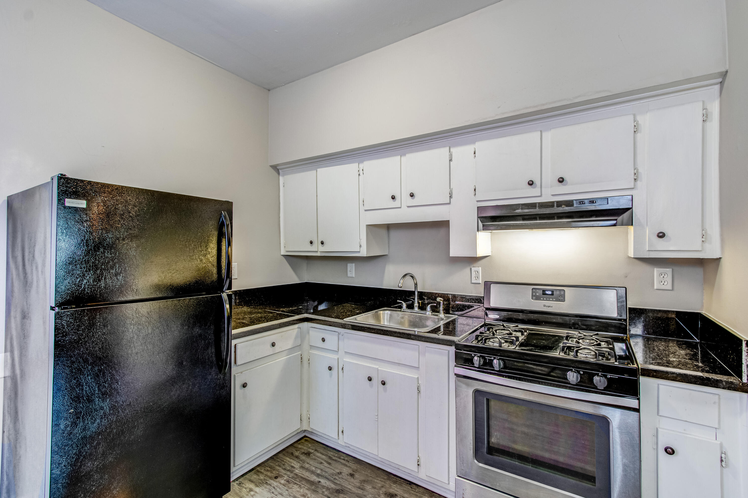 258 Walker Street Augusta, GA 30901 - Photo 5 of 28 Walker St, 258, Interior-3
