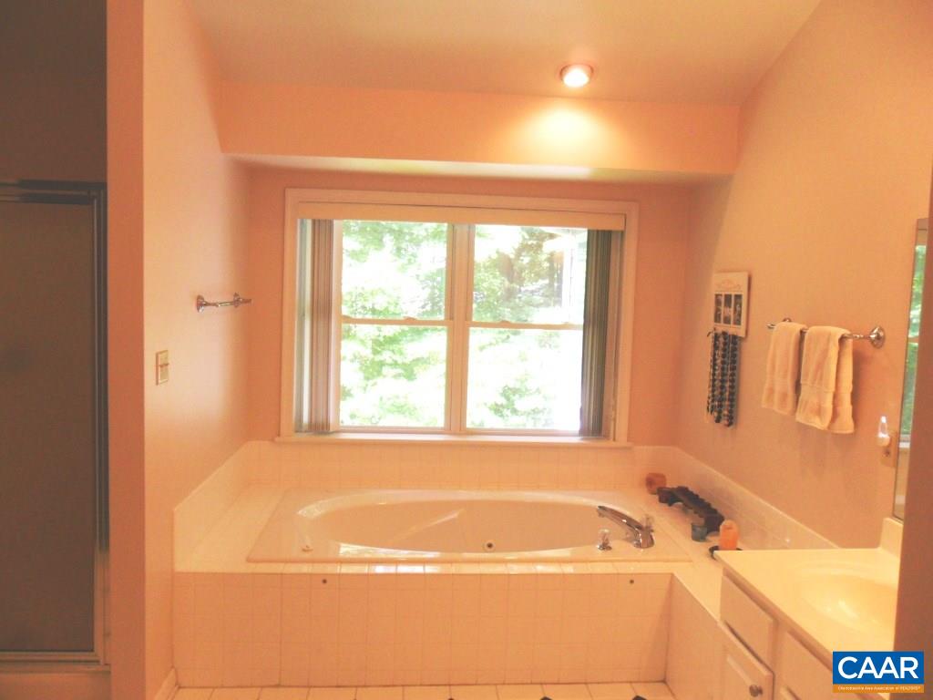 435 David Road Charlottesville, VA 22902 - Photo 21 of 38 Gallery Image 21