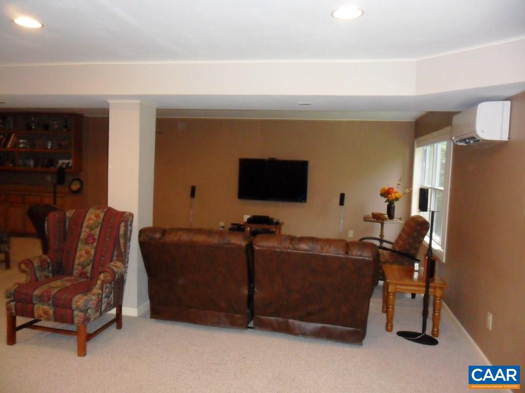 435 David Road Charlottesville, VA 22902 - Photo 32 of 38 Gallery Image 32