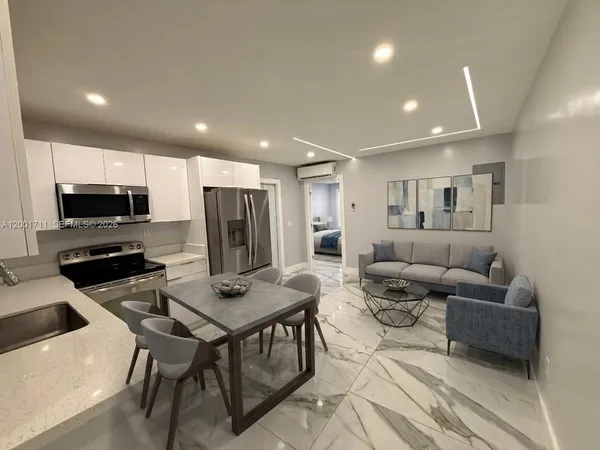 $2,300 | 15841 Northwest 18th Place, Unit A, Miami Gardens, FL 33054