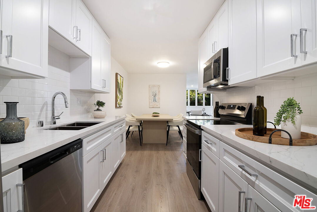 10725 Ohio Avenue, Unit 204 Los Angeles, CA 90024 - Photo 12 of 19