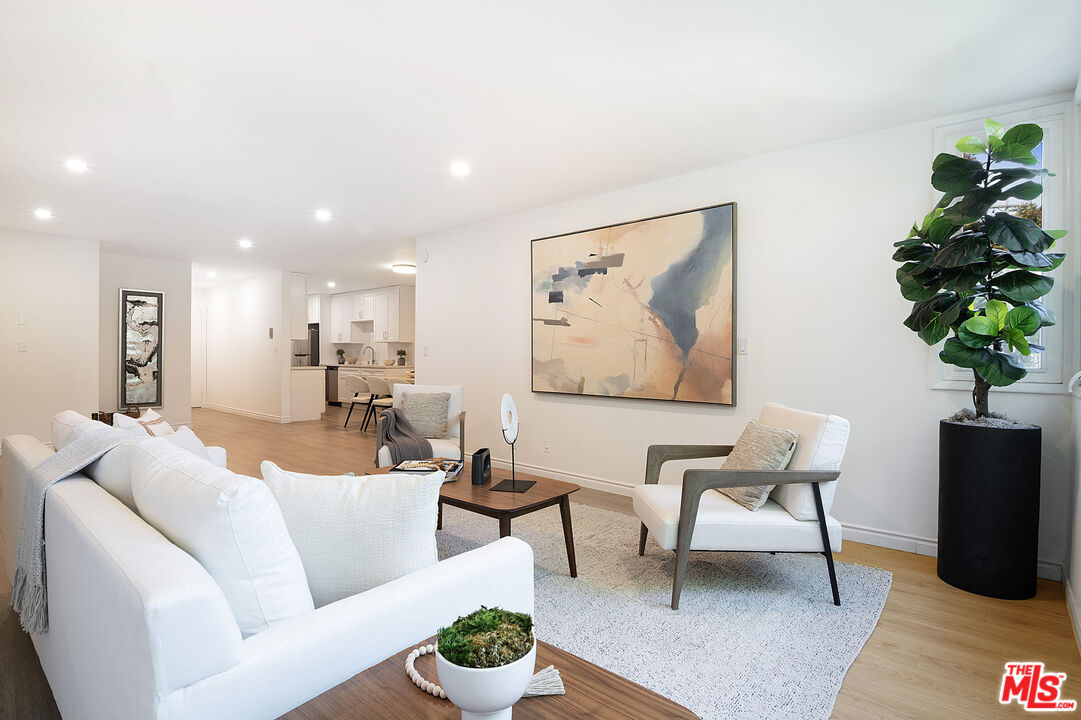 10725 Ohio Avenue, Unit 204 Los Angeles, CA 90024 - Photo 2 of 19