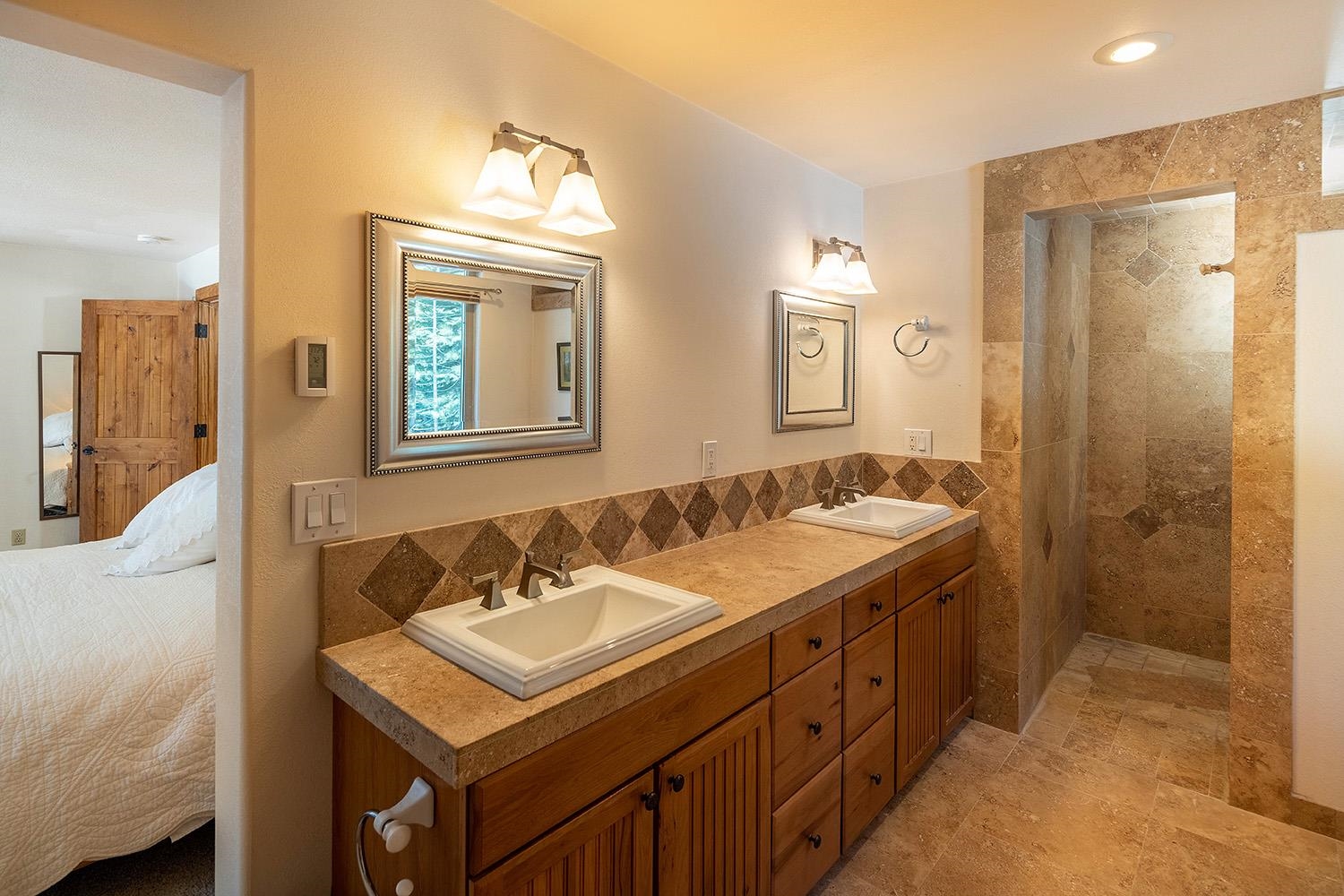 10550 Golden Pine Road Truckee, CA 96161 - Photo 13 of 21 Gallery Image 13