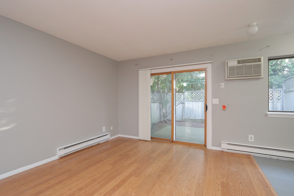 170 East Hadley Road, Unit 13 Amherst, MA 01002 - Photo 21 of 38