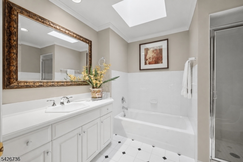 110 Chelsea Watchung, NJ 07069 - Photo 26 of 43