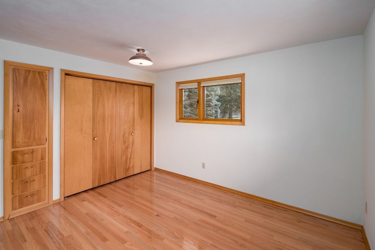 10802 West Olson Road Nine Mile Falls, WA 99026 - Photo 12 of 20 Gallery Image 12