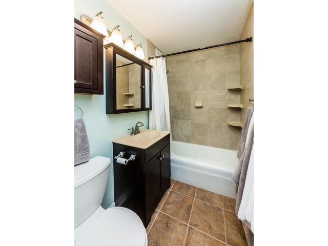 655 West Irving Park Road, Unit 4505 Chicago, IL 60613 - Photo 10 of 19
