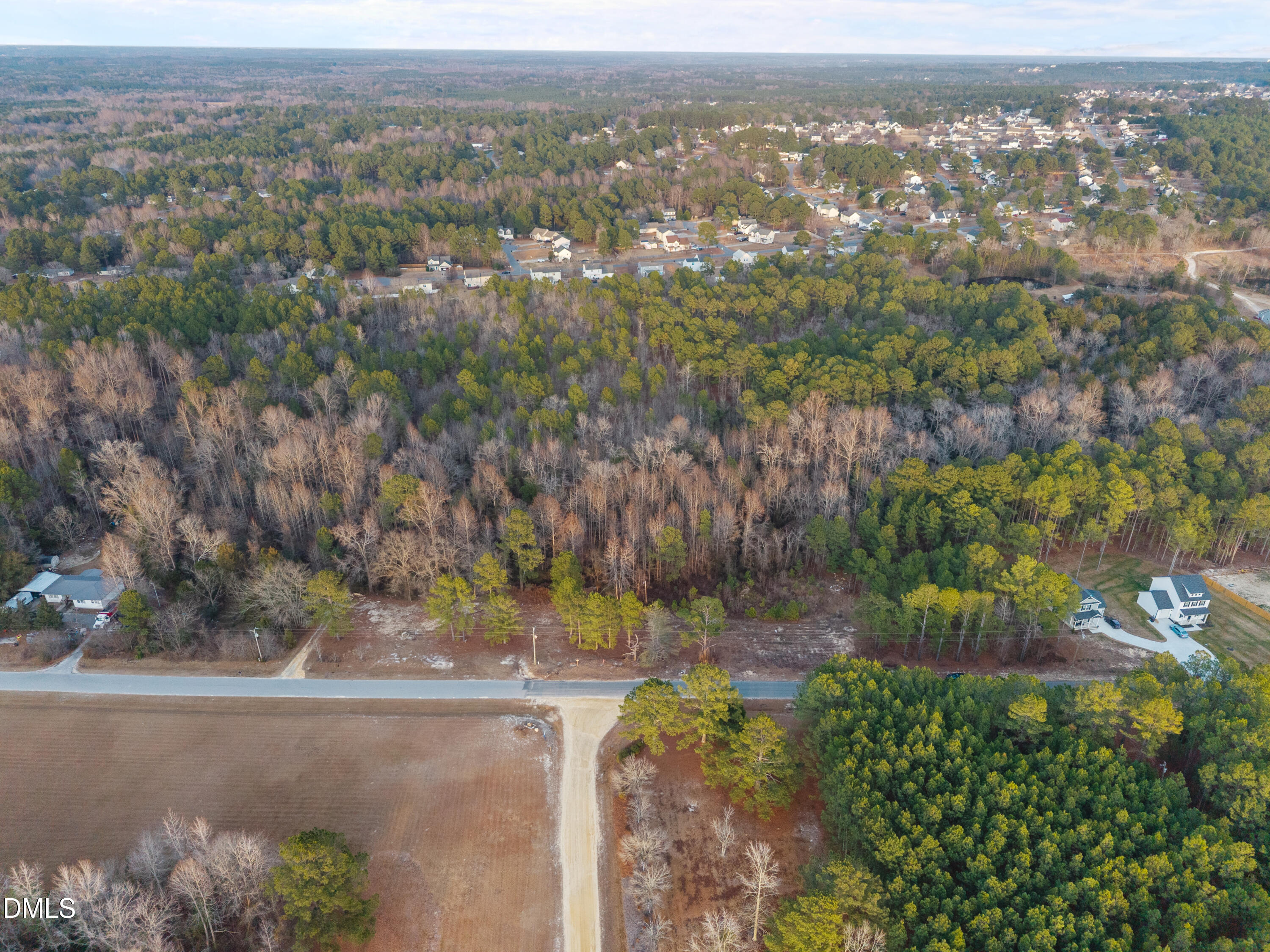 922 Roberts Road Sanford, NC 27332 - Photo 8 of 12