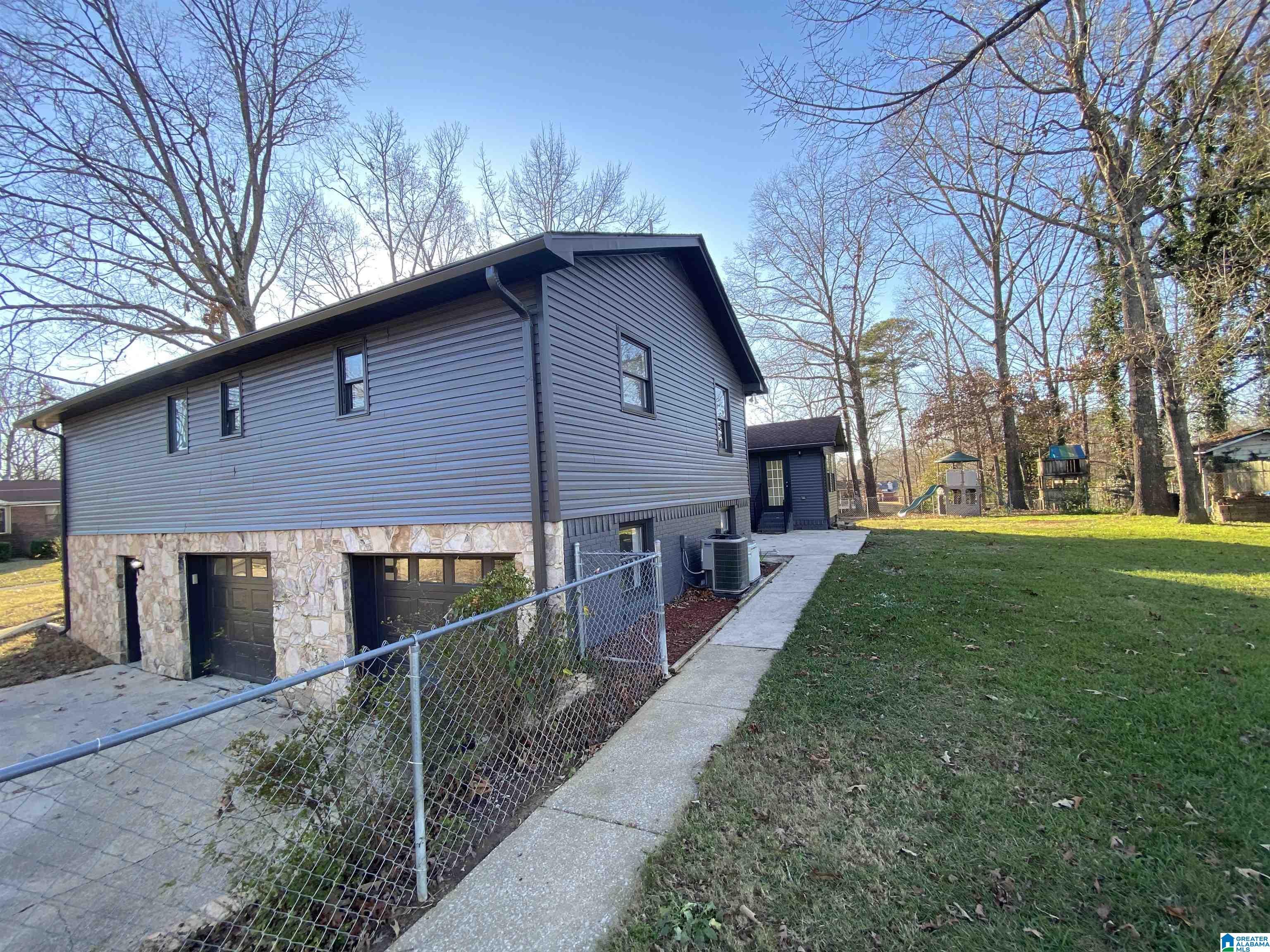 1332 8th Place Pleasant Grove, AL 35127 - Photo 4 of 37