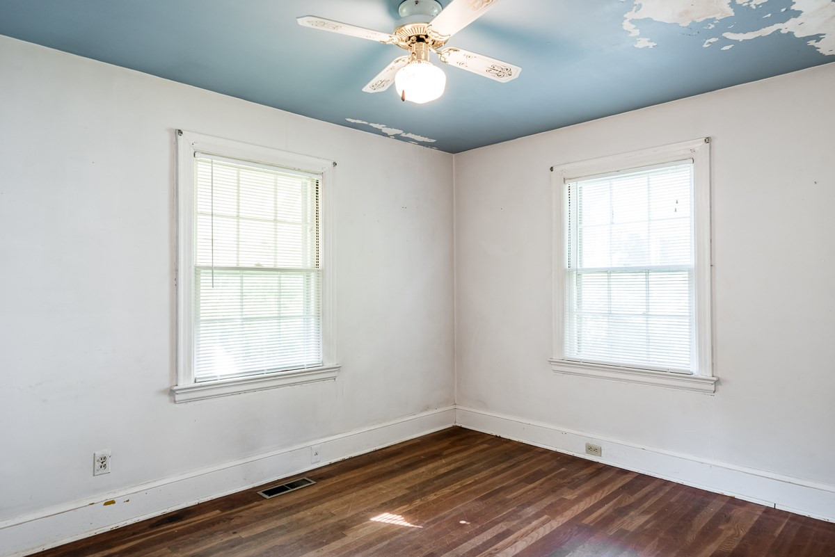 1111 Watauga Street Raleigh, NC 27604 - Photo 11 of 16 Bedroom 2