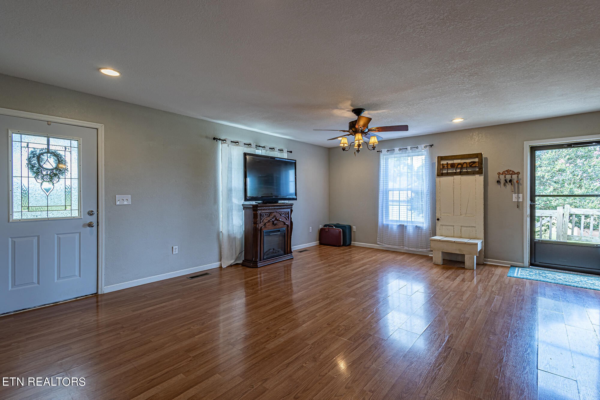657 Gudger Road Madisonville, TN 37354 - Photo 12 of 56 Gallery Image 12