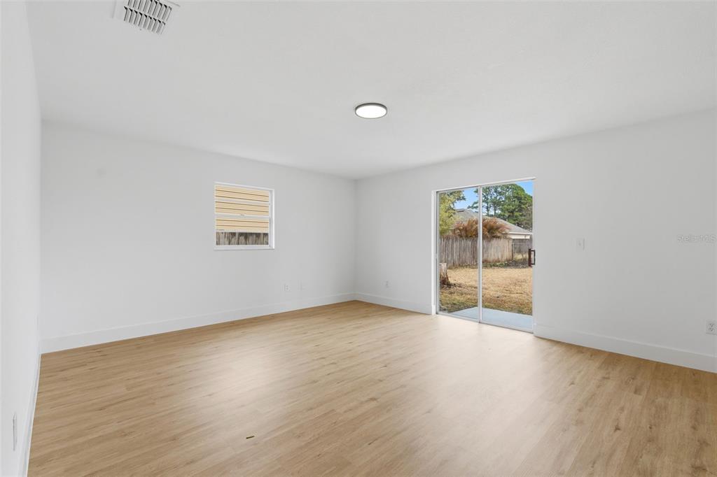 211 Benchor Road Northwest Palm Bay, FL 32907 - Photo 21 of 38