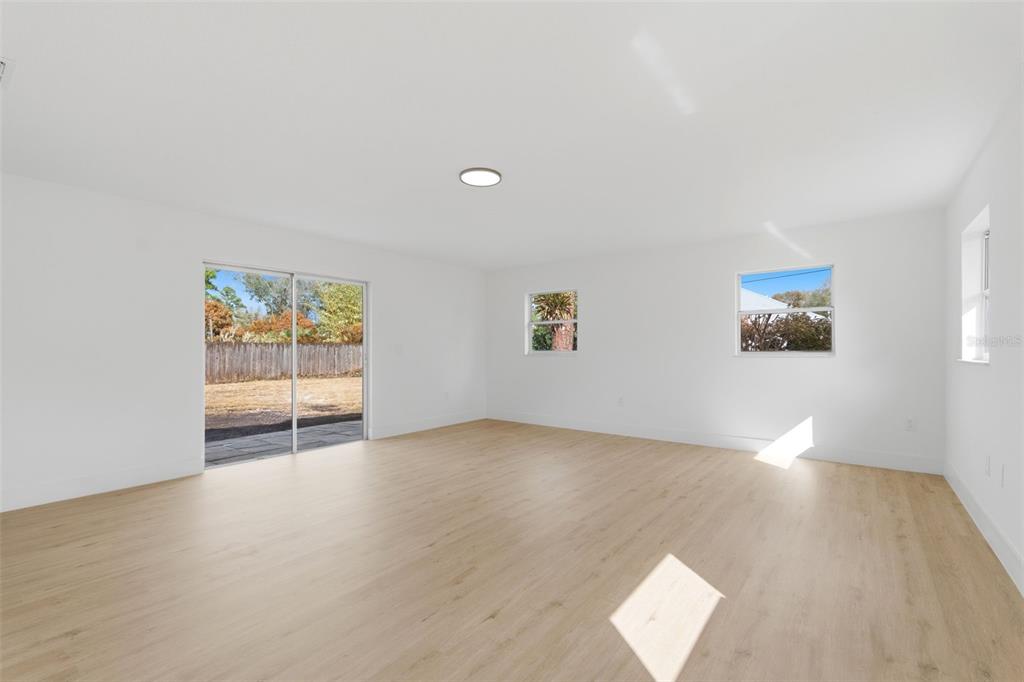 211 Benchor Road Northwest Palm Bay, FL 32907 - Photo 32 of 38