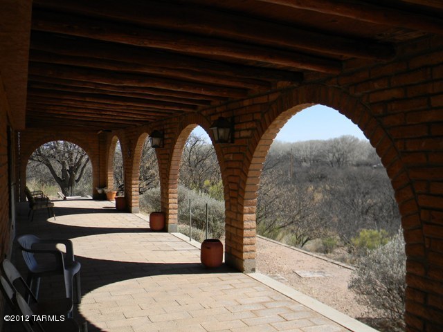 1410 East Madison Road Huachuca City, AZ 85616 - Photo 4 of 9