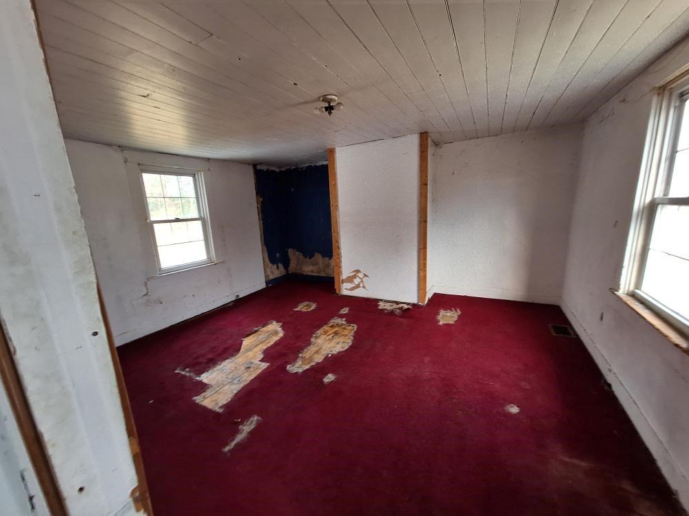 446 Wendel Road Irwin, PA 15642 - Photo 17 of 19 Gallery Image 17