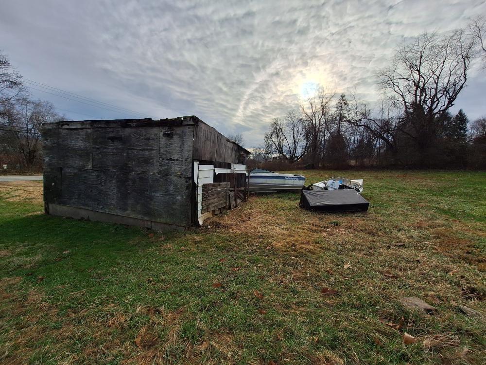 446 Wendel Road Irwin, PA 15642 - Photo 3 of 19 Gallery Image 3