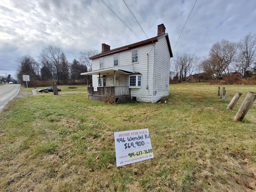 446 Wendel Road Irwin, PA 15642 - Photo 4 of 19 Gallery Image 4