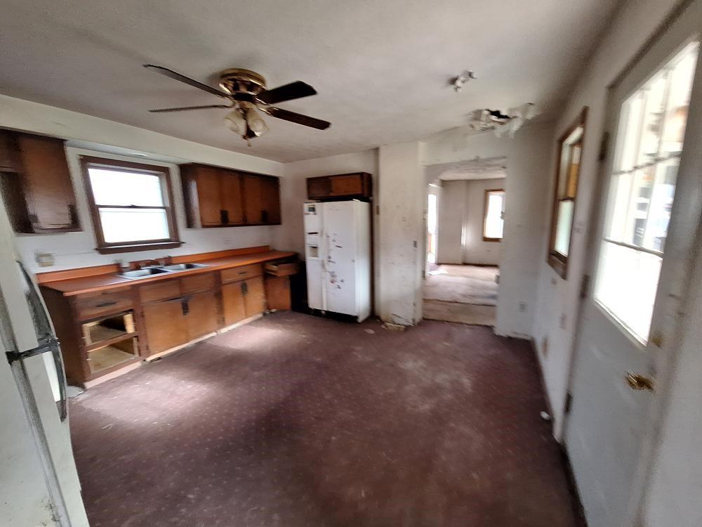 446 Wendel Road Irwin, PA 15642 - Photo 9 of 19 Gallery Image 9