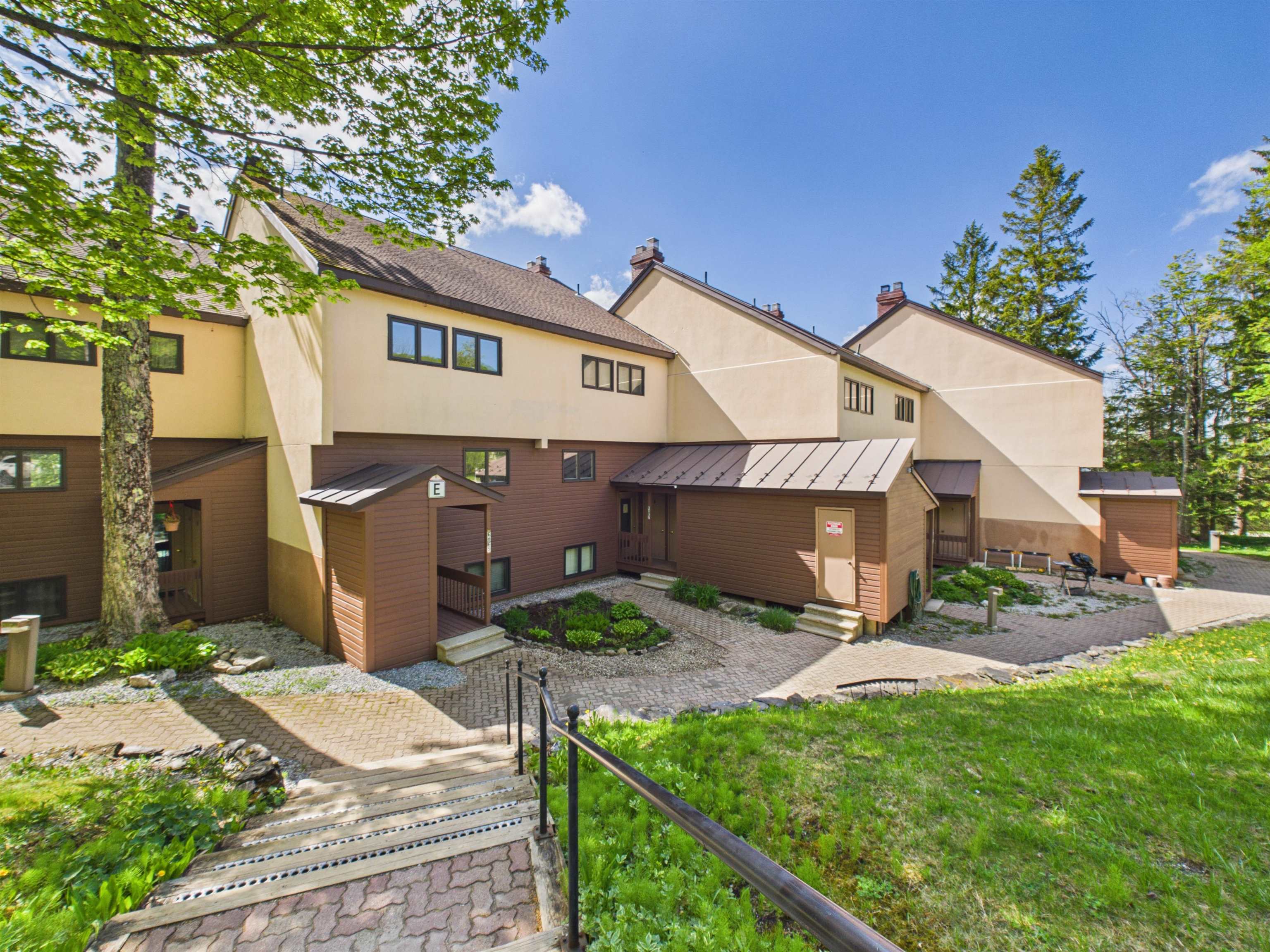 774 East Mountain Road, Unit E6 Killington, VT 05751 - Photo 45 of 46