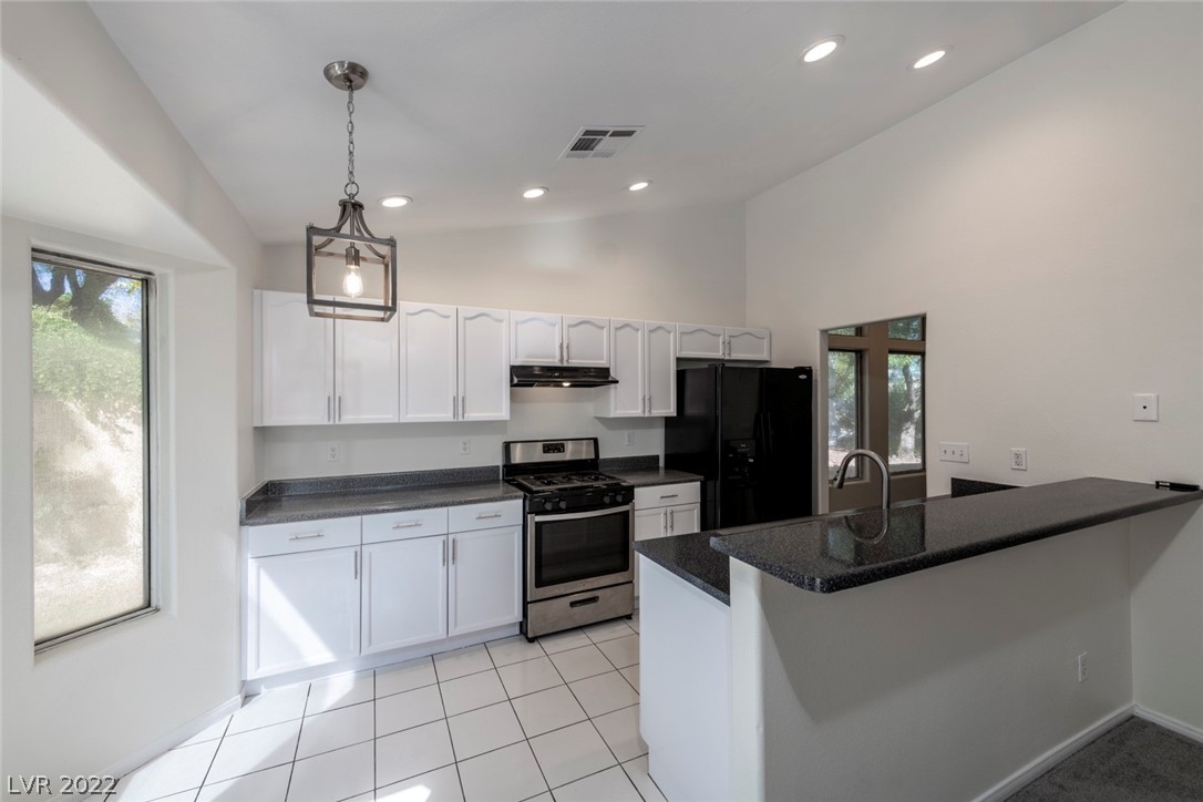 7405 Painted Ridge Street Las Vegas, NV 89131 - Photo 13 of 23