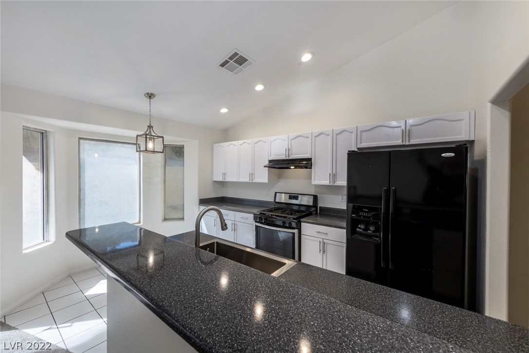 7405 Painted Ridge Street Las Vegas, NV 89131 - Photo 14 of 23